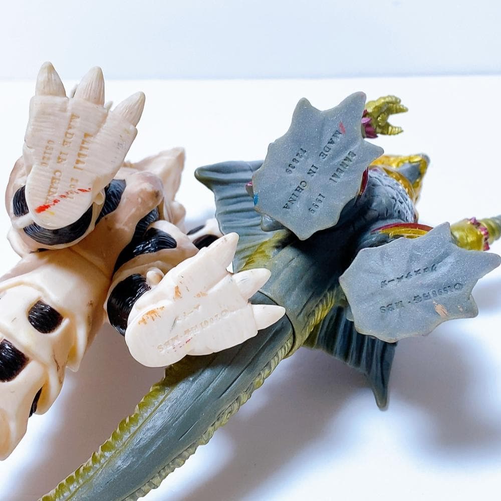 専用　ウルトラマンコスモス ＋ガイア 怪獣 6体セット