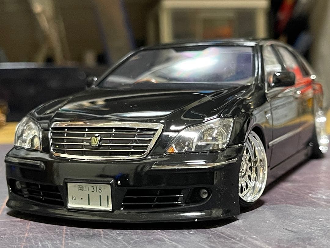 1/24 アオシマ製★18クラウン★完成品