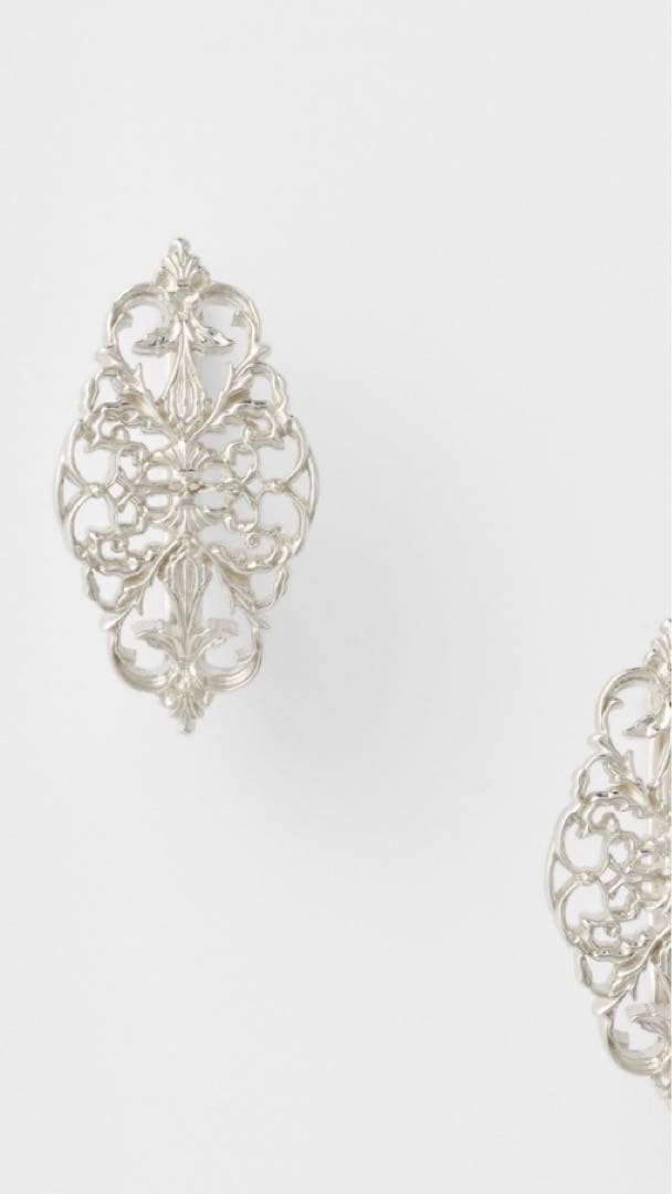 アガット　シルバー 透かし彫り ピアス(片耳用)