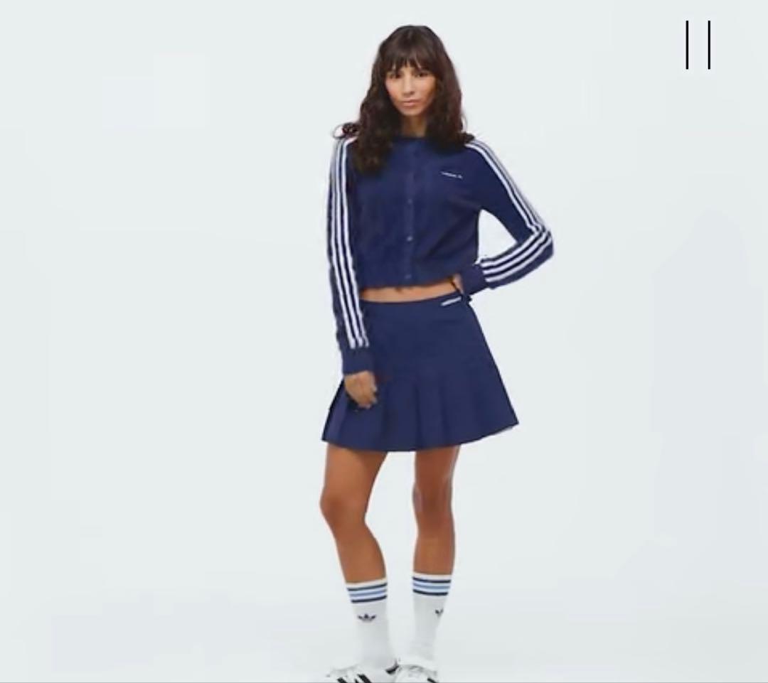 adidas フラッフィー　カーディガン