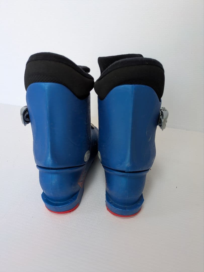 HEAD　SUPERSHAPEスキー板　ブーツ・ストック　ジュニアスキーセット