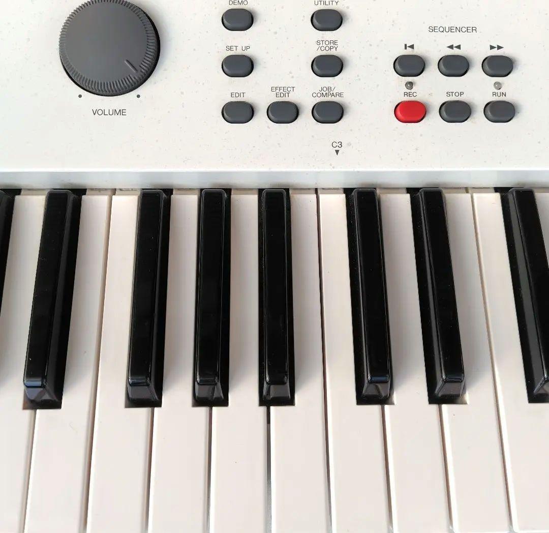 稼働品YAMAHA EOS B700 小室哲也 シンセサイザー 【ケース取説付】