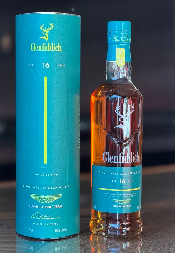ウイスキー Glenfiddich 16 Years Limited Edition