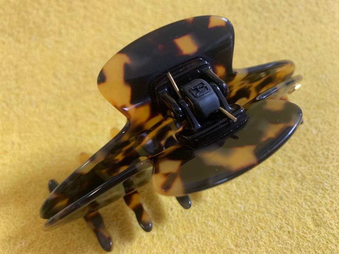 ALEXANDRE DE PARIS アレクサンドル ドゥパリ　鼈甲ヘアクリップ