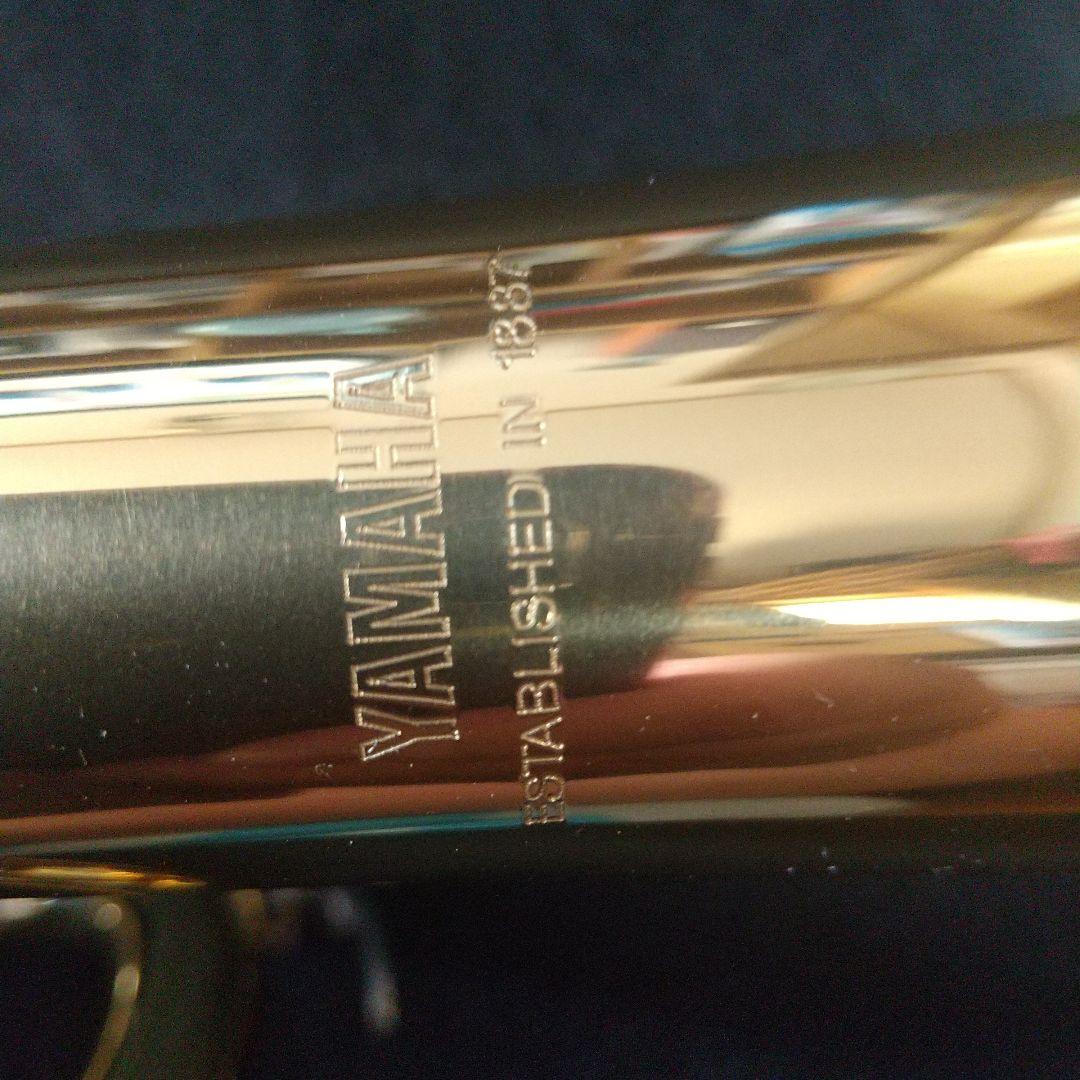 ヤマハトランペット 「YTR-1335」ゴールドラッカー仕様。美品