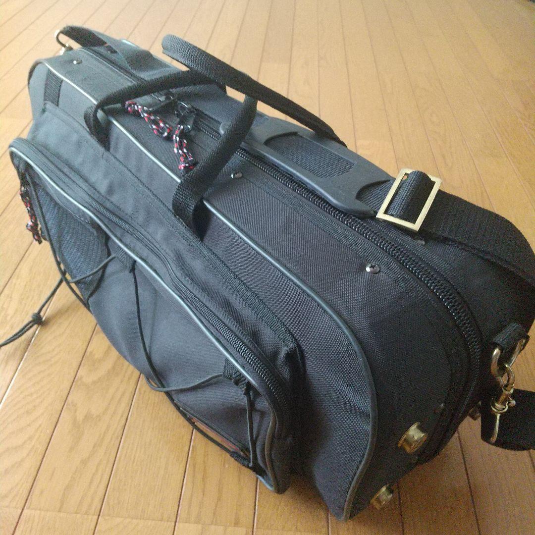 ヤマハトランペット 「YTR-1335」ゴールドラッカー仕様。美品