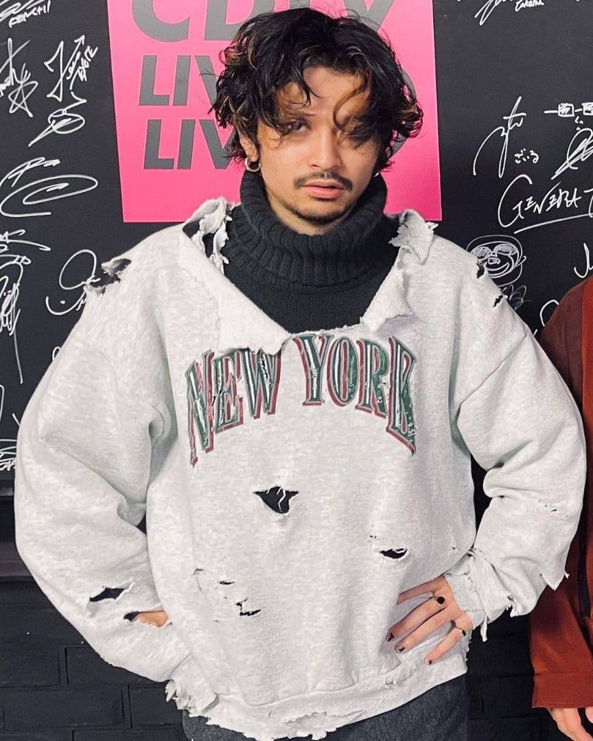 半壊 襤褸 クラッシュ NEW YORK ボロ加工 トレーナー 常田大希 L