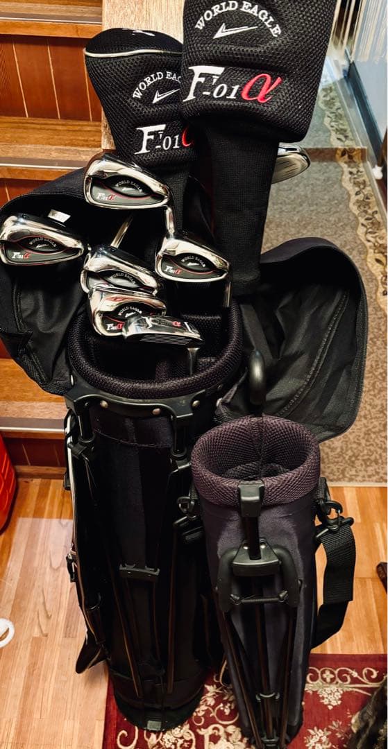 WORLD EAGLE F-01α ゴルフセット、セルフスタンド付き
