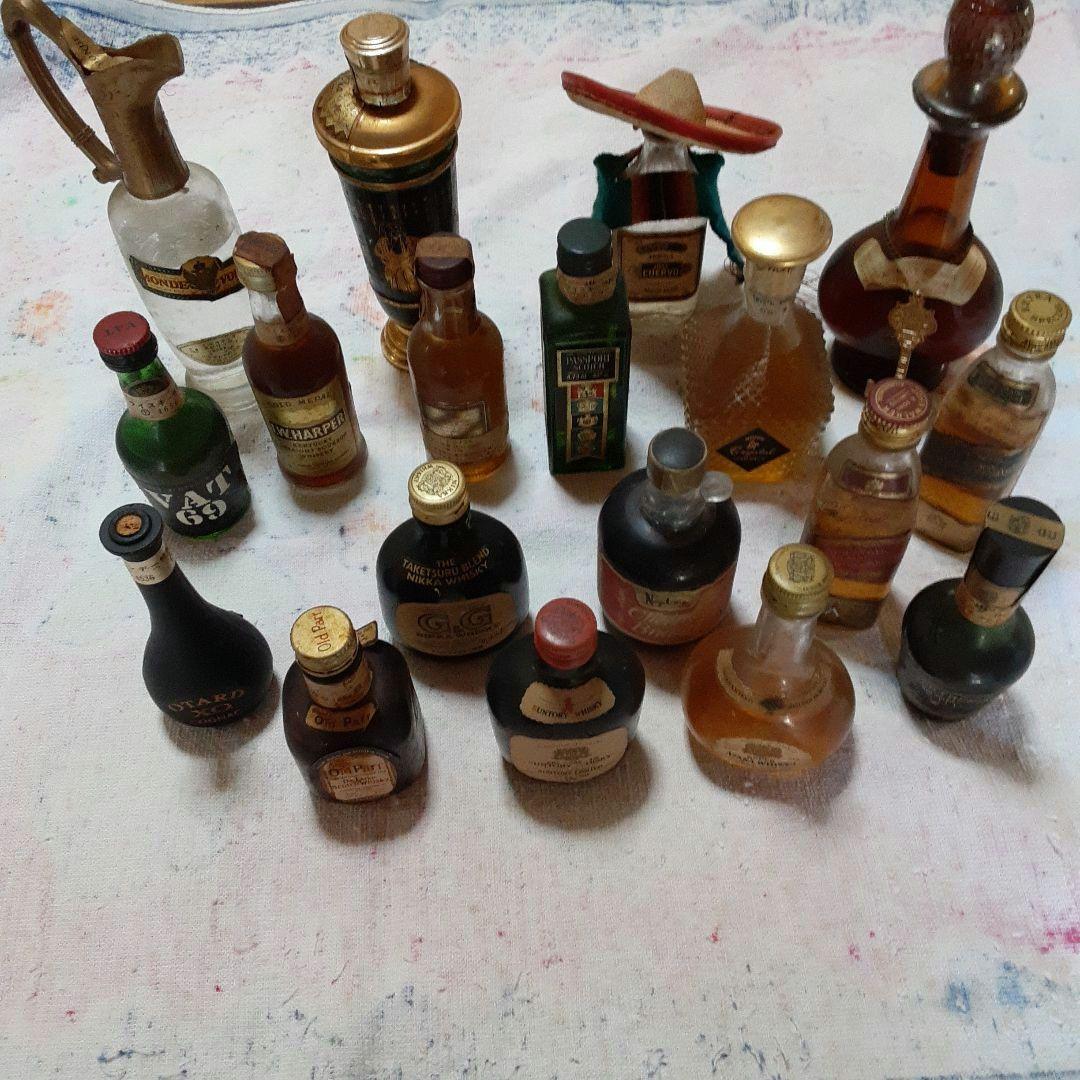 古酒ミニチュアボトル
