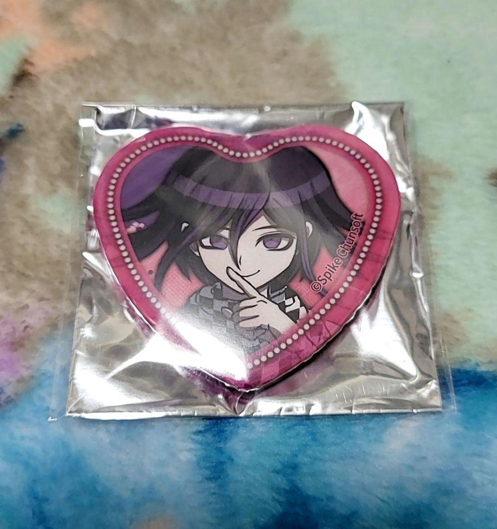 ニューダンガンロンパV3 照れ顔ハート缶バッジ　王馬小吉