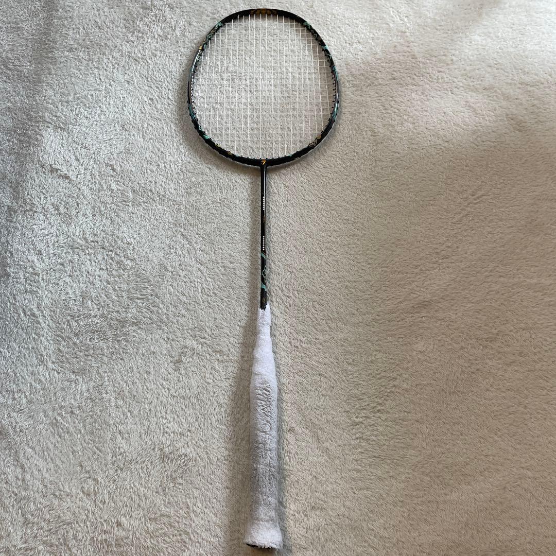 バドミントンラケット フライパワー　ティゾーナ