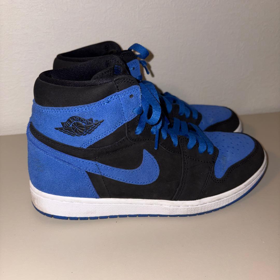 NIKE スニーカー