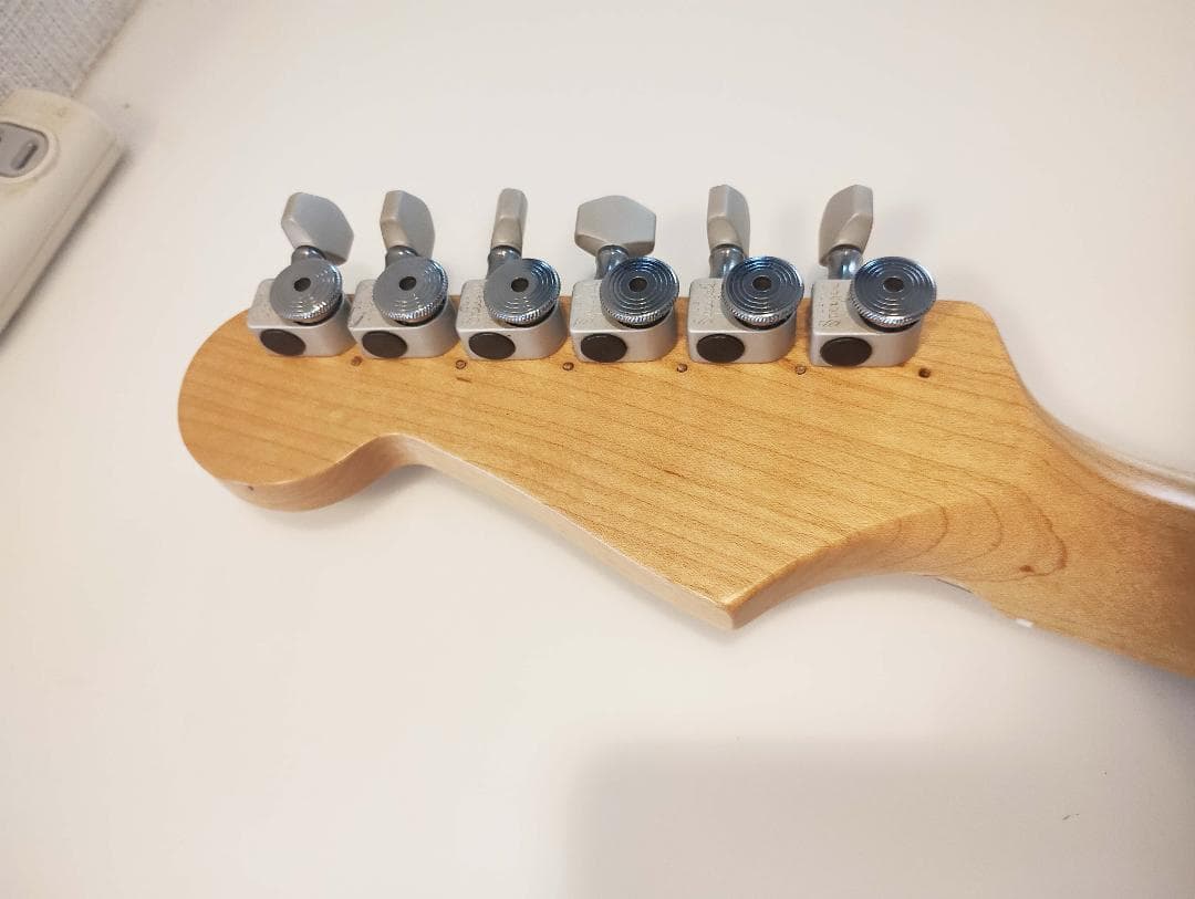 【EMGピックアップ】Fender ストラトキャスター【ショートスケール】