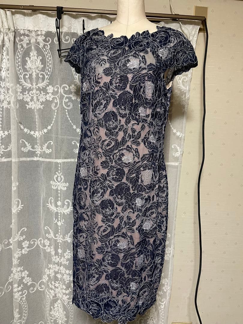 ワンピース TadashiShoji