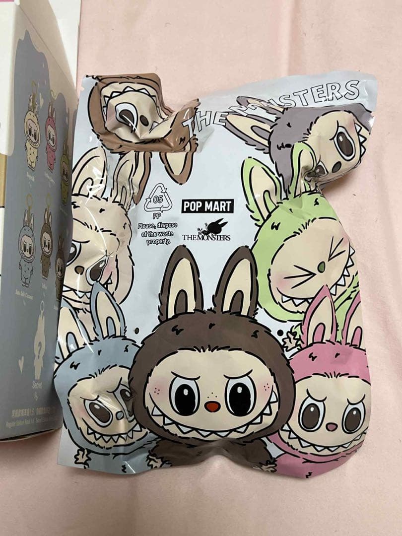 POPMART LABUBU マカロンぬいぐるみ シークレット　ココア