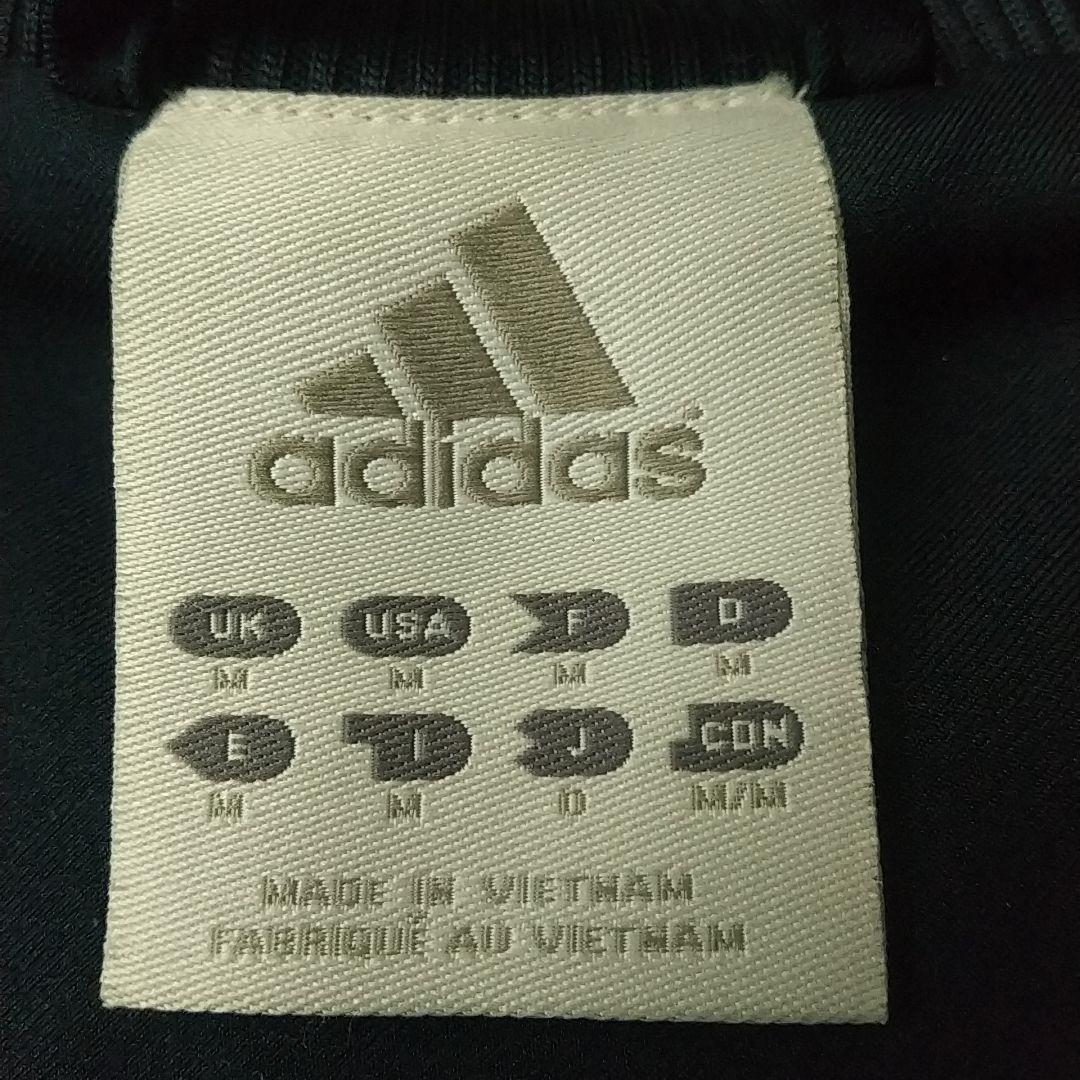 人気☆アディダス レアルマドリード 刺繍 中綿入り ジャケット L ネイビー