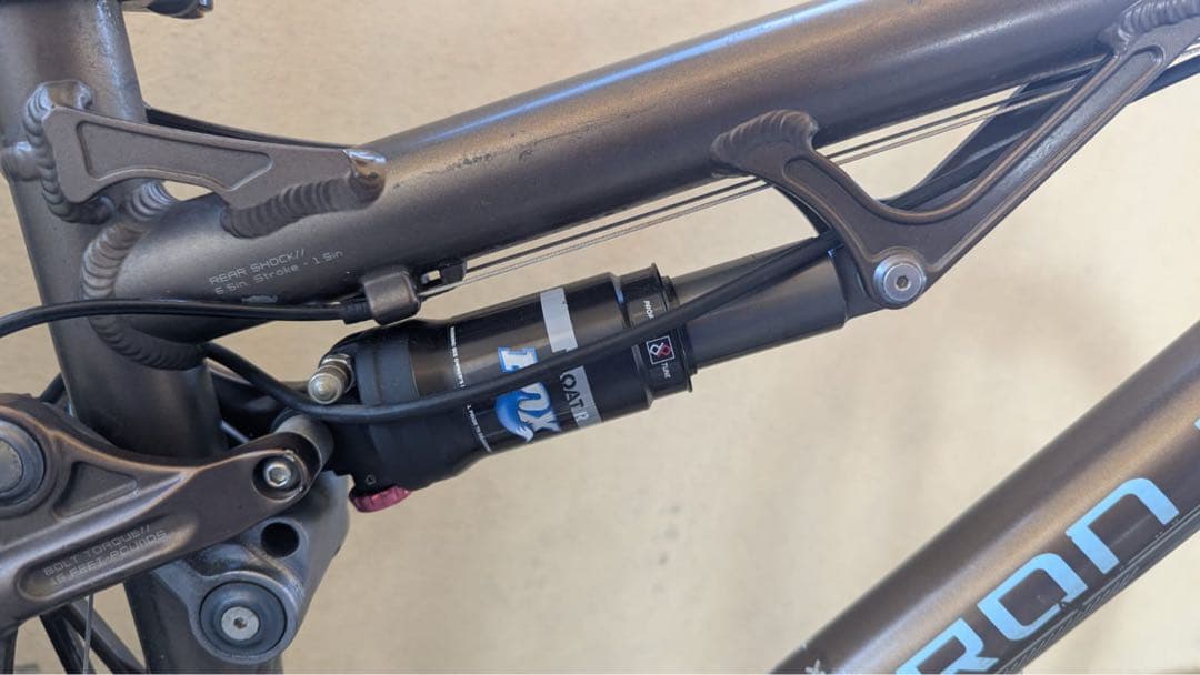 IRON HORSE AZURE EXPERTフルサス