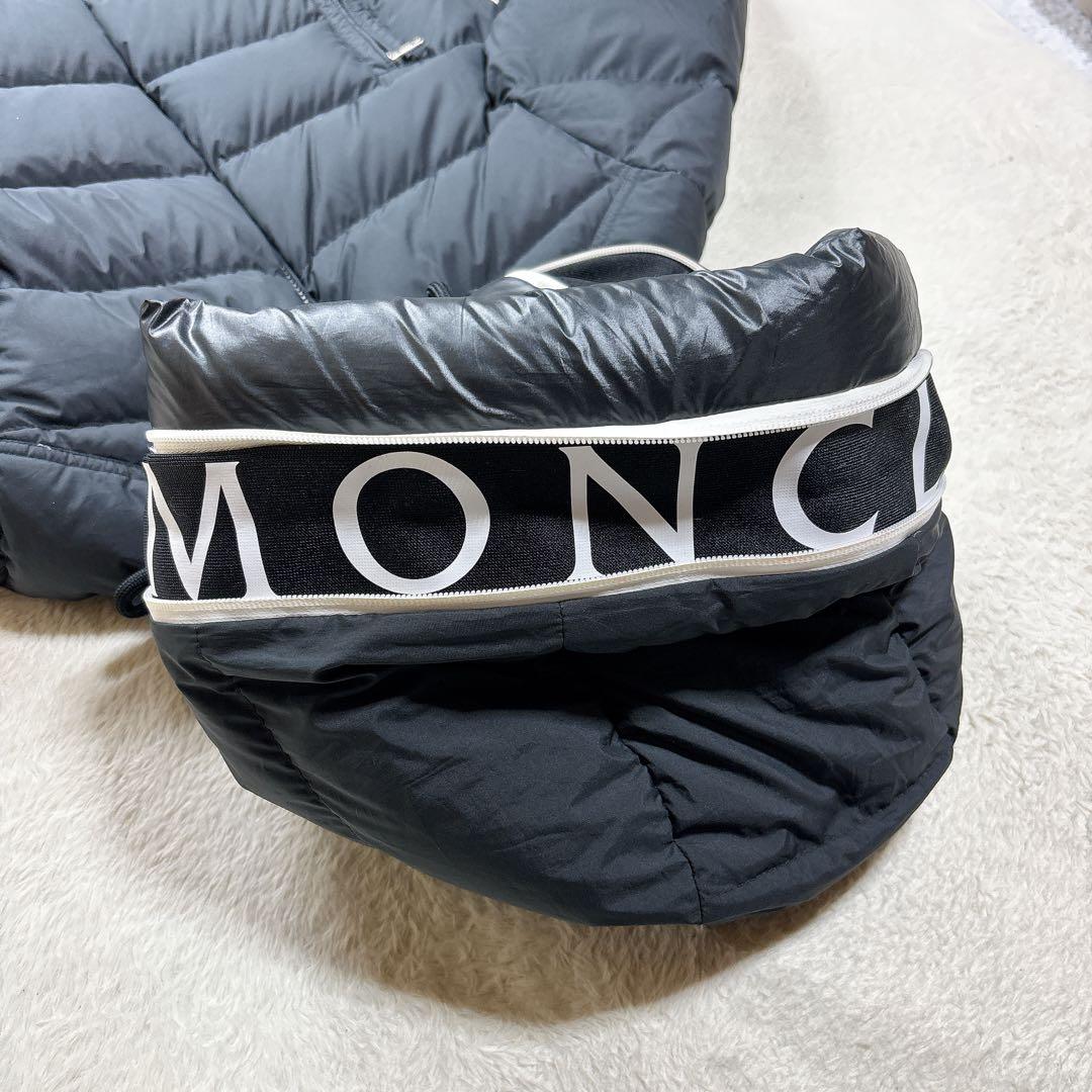 美品 モンクレール CARDERE ダウンジャケット 黒 24年製 国内正規品