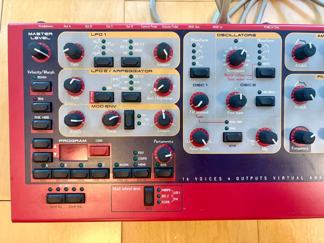 CLAVIA NORD RACK 2 バーチャルアナログシンセサイザー