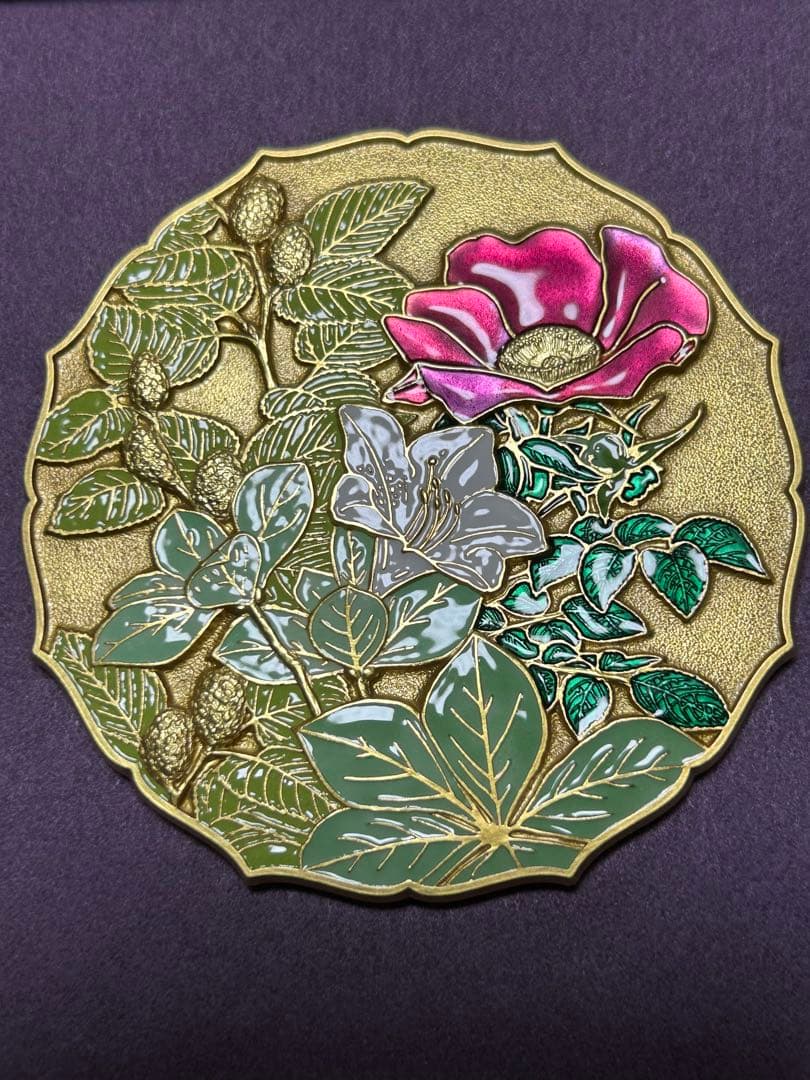 皇孫殿下御誕生記念章牌　七宝章牌