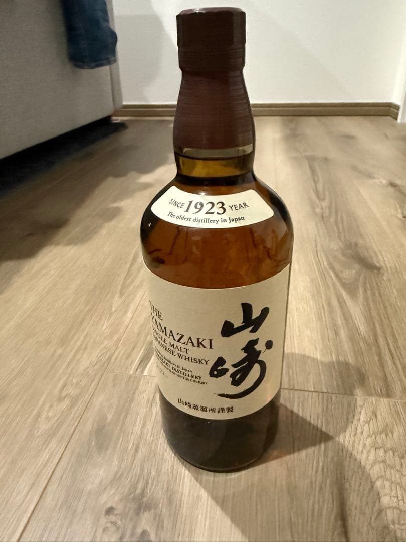 山崎ウイスキー　700ml