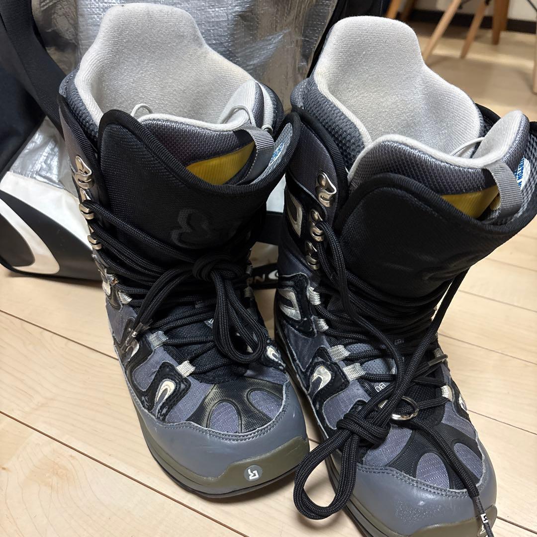 Burton スノーボードブーツ グレー