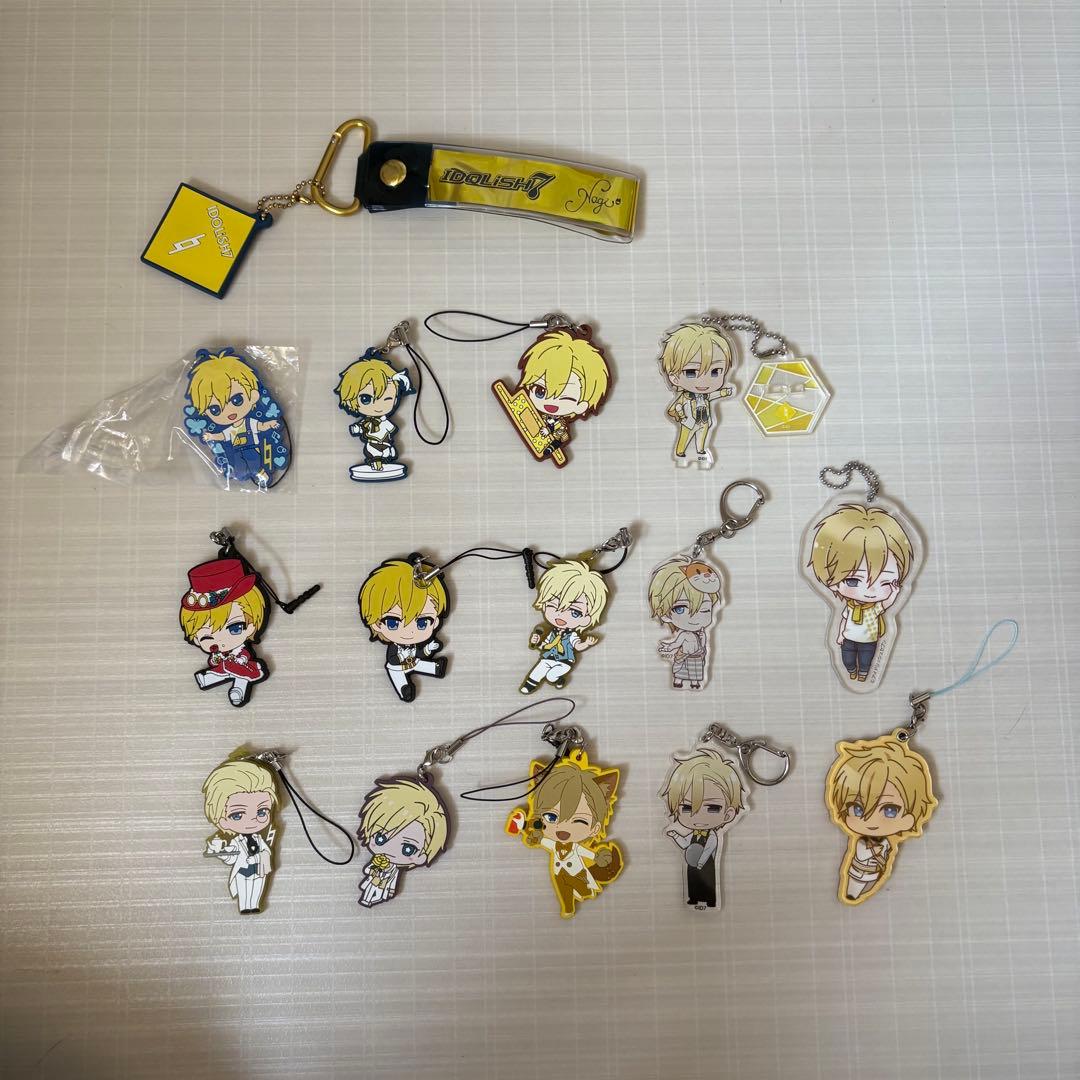 六弥ナギ　缶バッジ、ストラップ、ぬいぐるみセット(バラ売り可能)