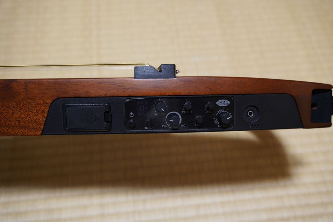 ヤマハ　サイレントギター　SLG200S/NT