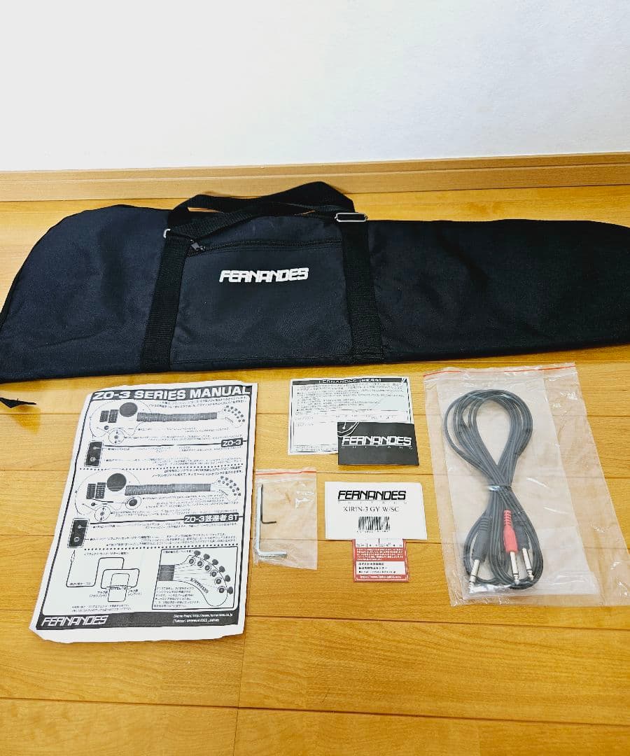 FERNANDES ミニギター IKEBE ORIGINAL KIRIN-3