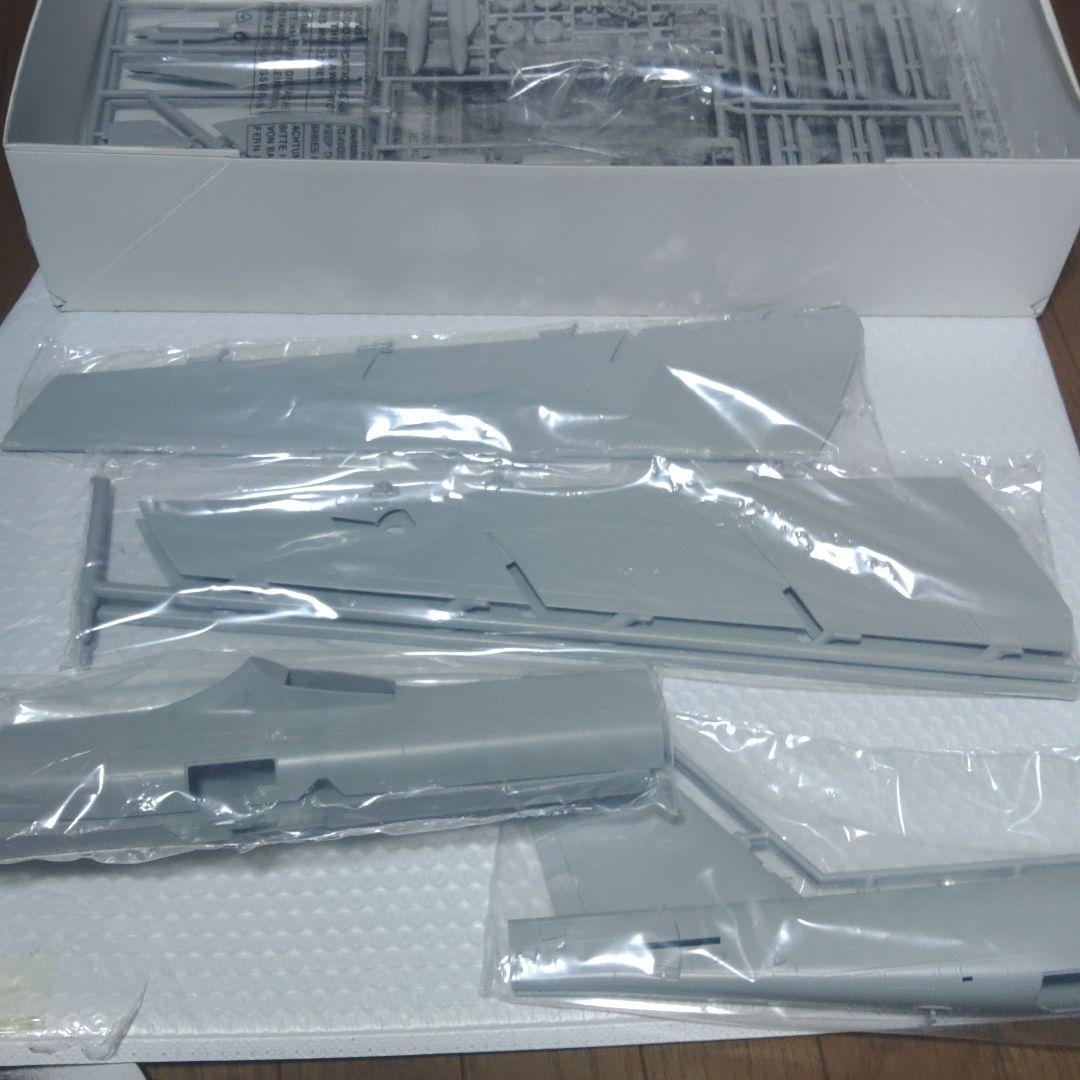 航空機・ヘリコプター Italery B-52G Stratofortress 1/72