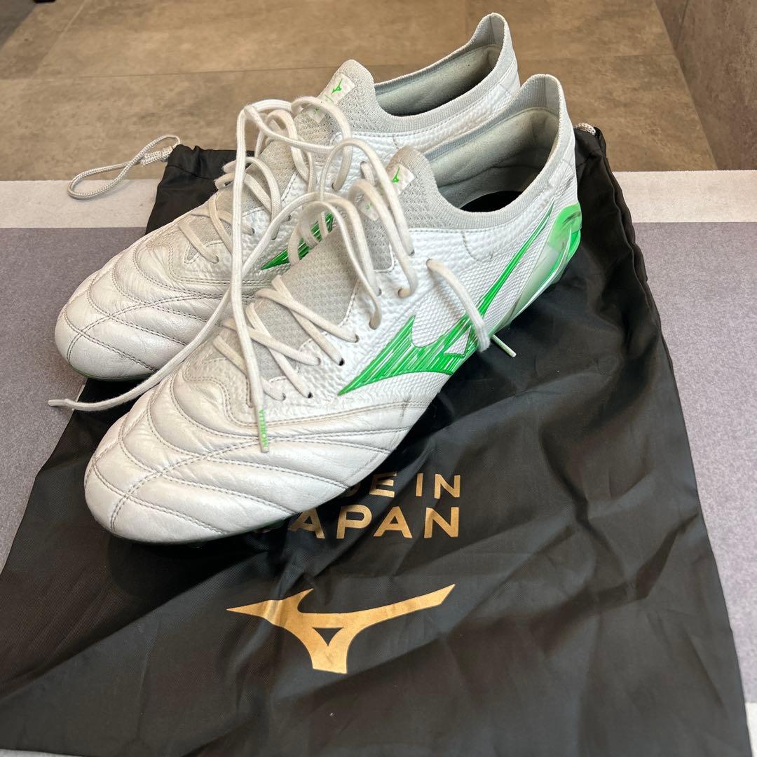 Mizuno サッカーシューズ ホワイト/グリーン 収納袋付き