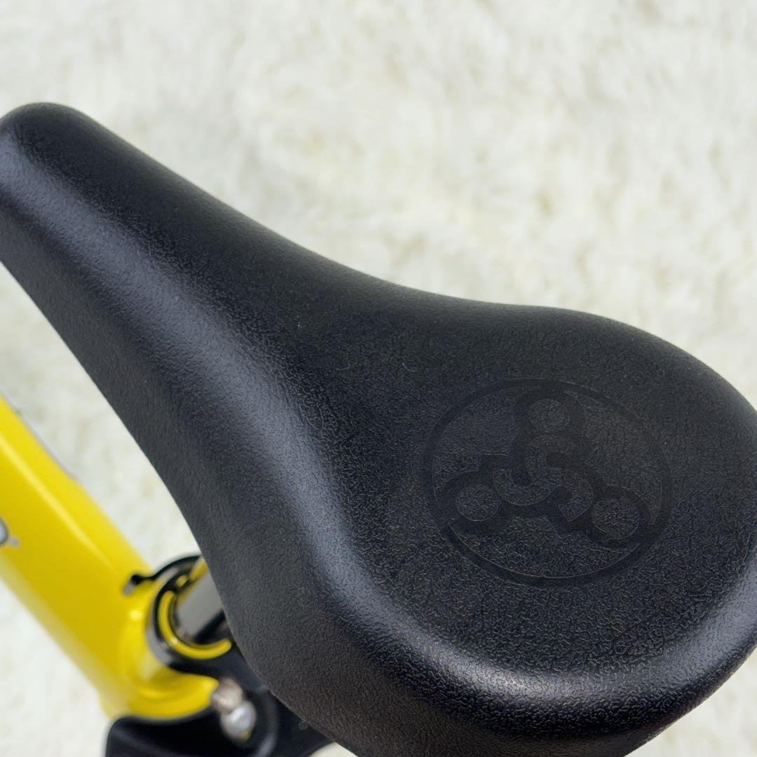 【美品】　STRIDER ストライダースポーツ 12 バランスバイク