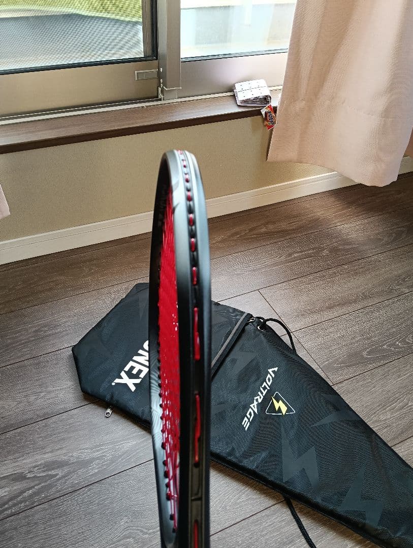 佐藤　YONEX ボルトレイジ8S