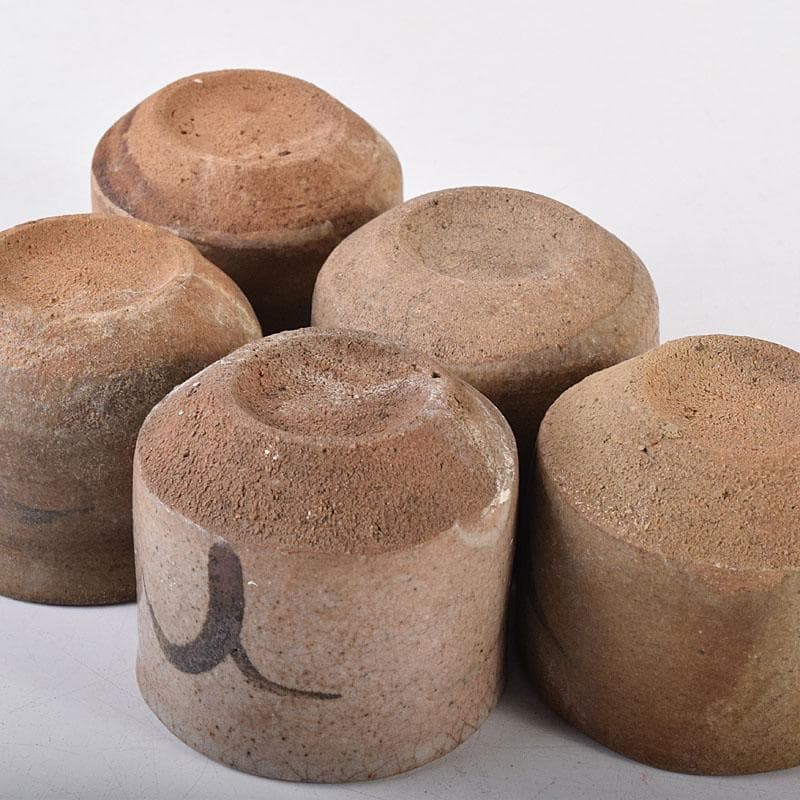 唐津焼　古唐津　絵唐津　酒盃　ぐい呑み　在銘　５客まとめて　V　R8013