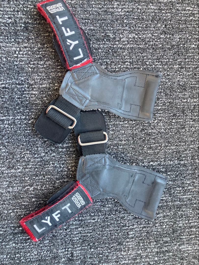 LYFT パワーグリップ レッド　専用巾着付き
