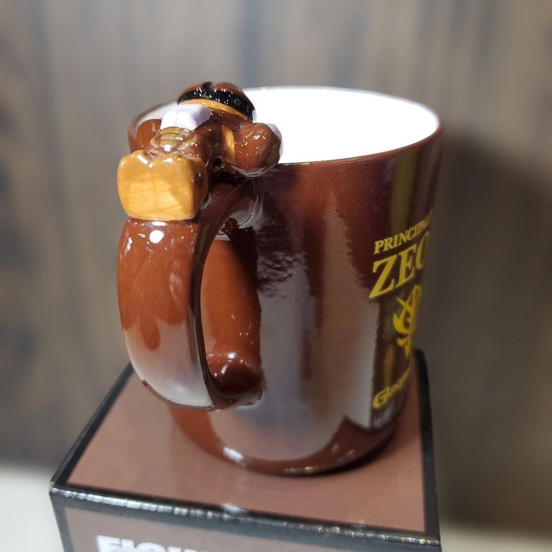 フィギュア付きマグカップ　ザクII アッガイ ガンダムカフェ限定