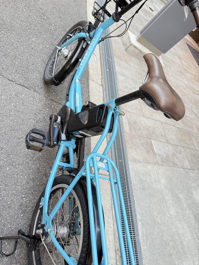 大阪府　LOUIS GARNEAU 電動アシスト自転車 水色