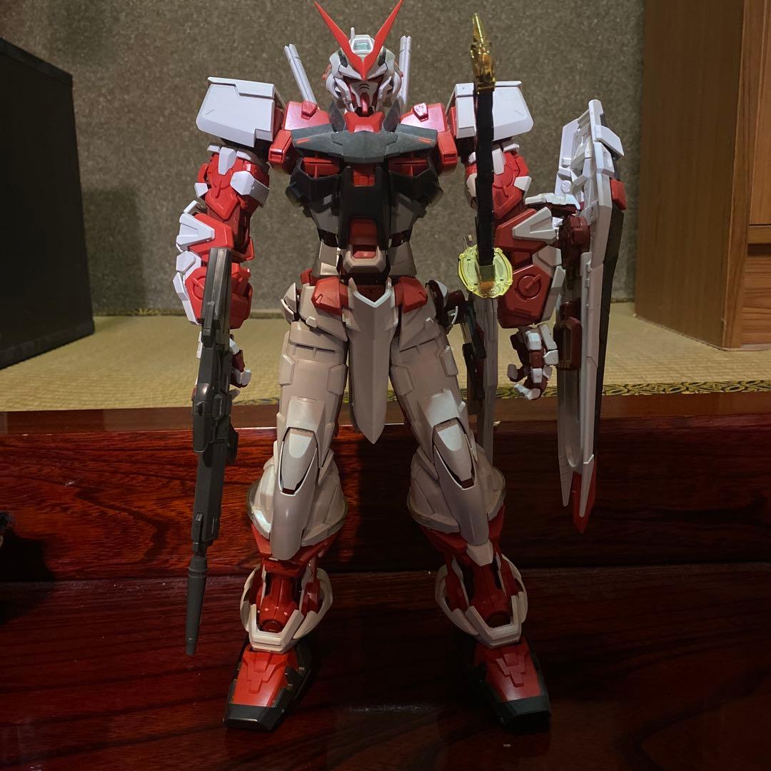ガンプラ　ガンダムアストレイ レッドフレーム