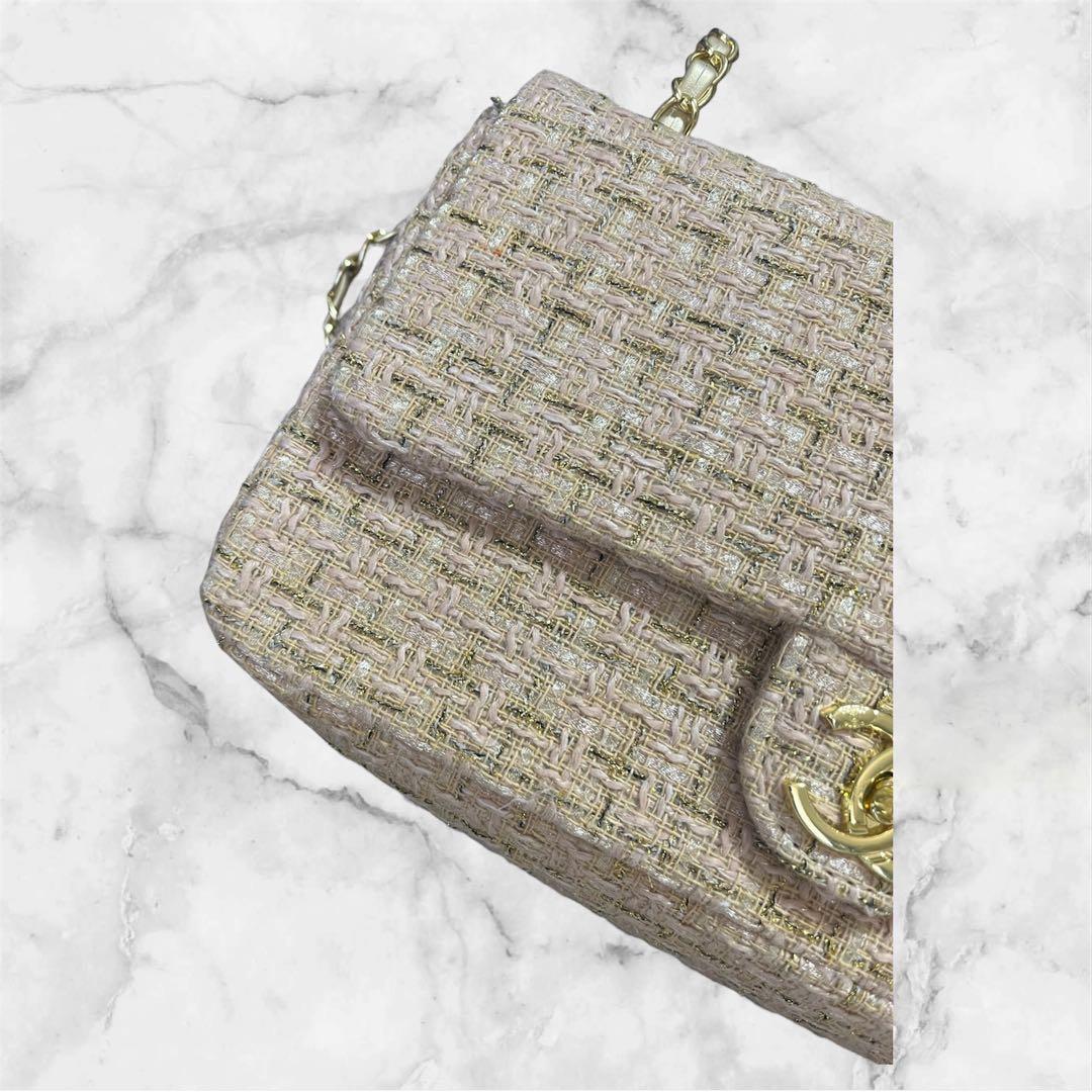 2/5まで限定出品　キルティング　ショルダー　ツイードバッグ　ベージュ　ゴールド