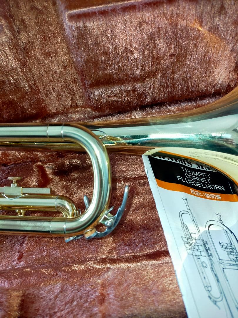 YAMAHA　ヤマハ　トランペット　ytr 235 　金色　ケース付　付属品あり