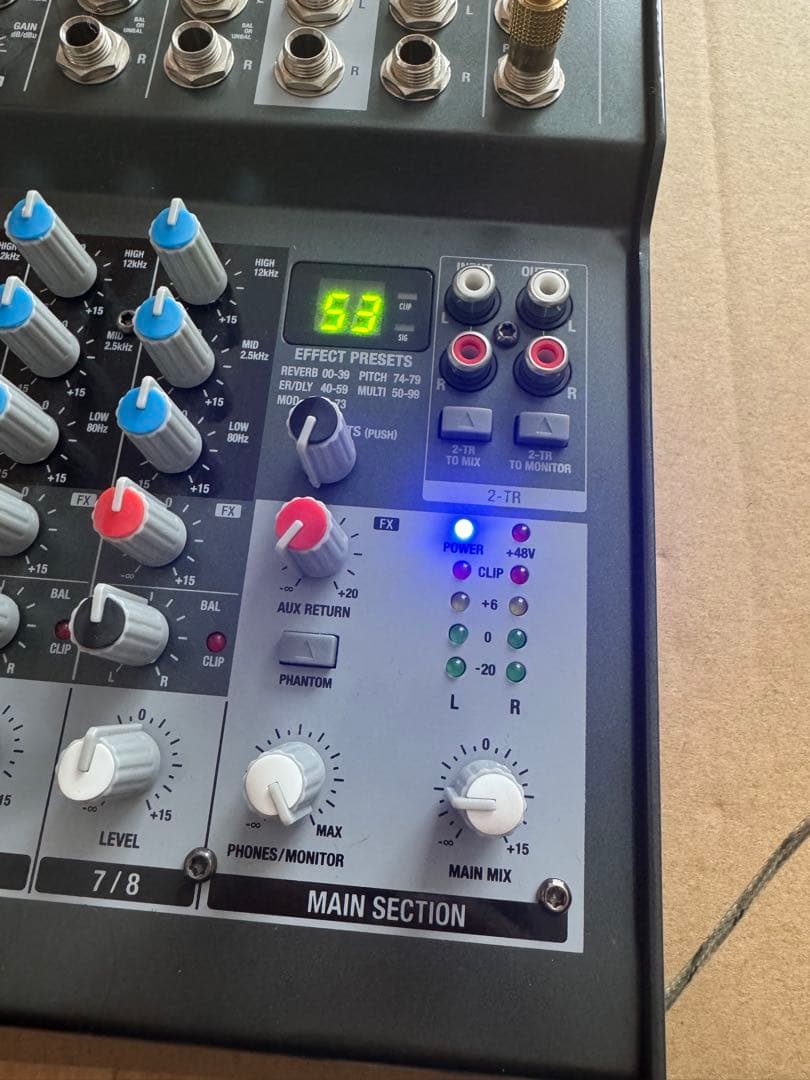 CLASSIC PRO AM802FX コンパクト・アナログミキサー