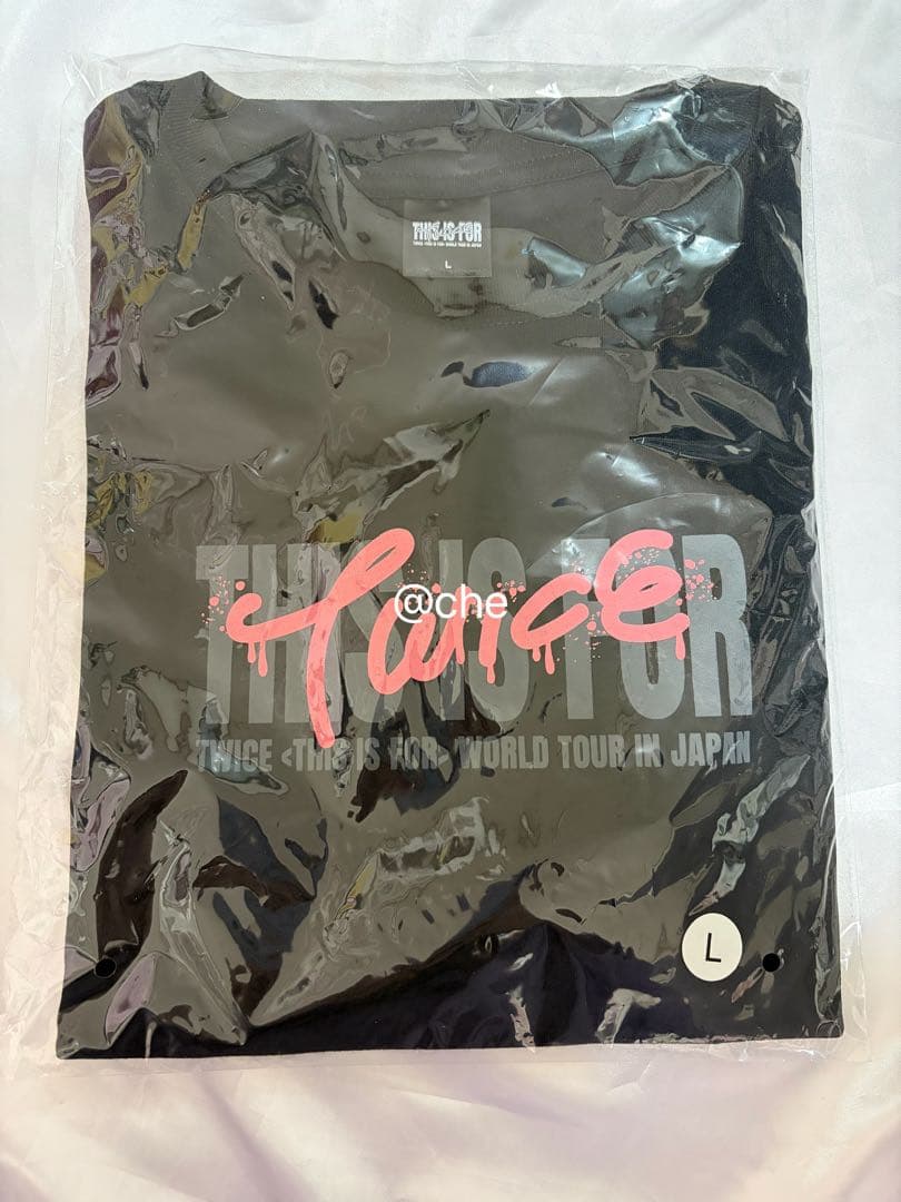 TWICE THIS IS FOR Tシャツ　モモ