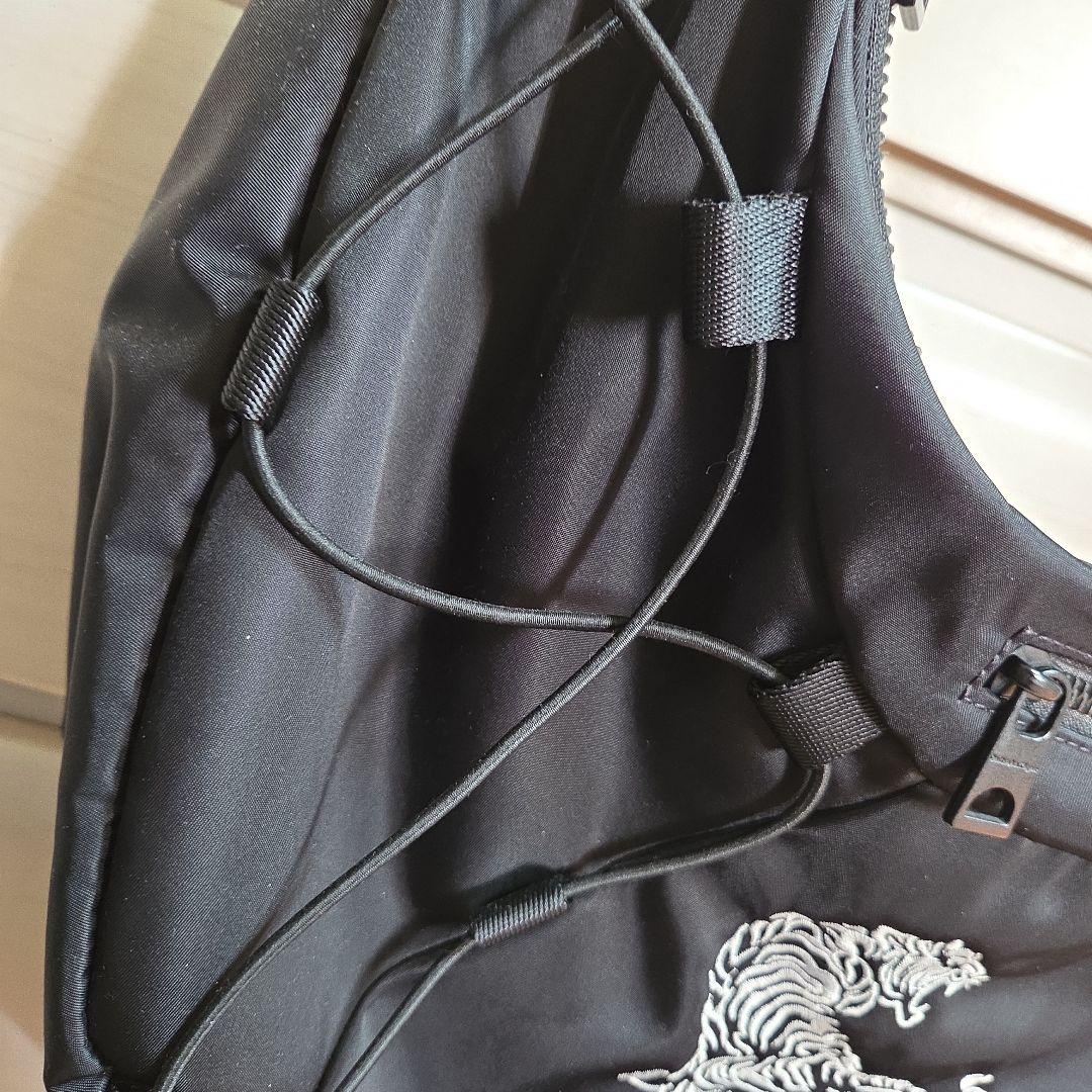 Onitsuka Tiger　ショルダーバッグ