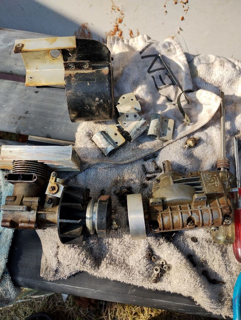 ラジコンヘリコプター　カルト45ヒュイコブラ