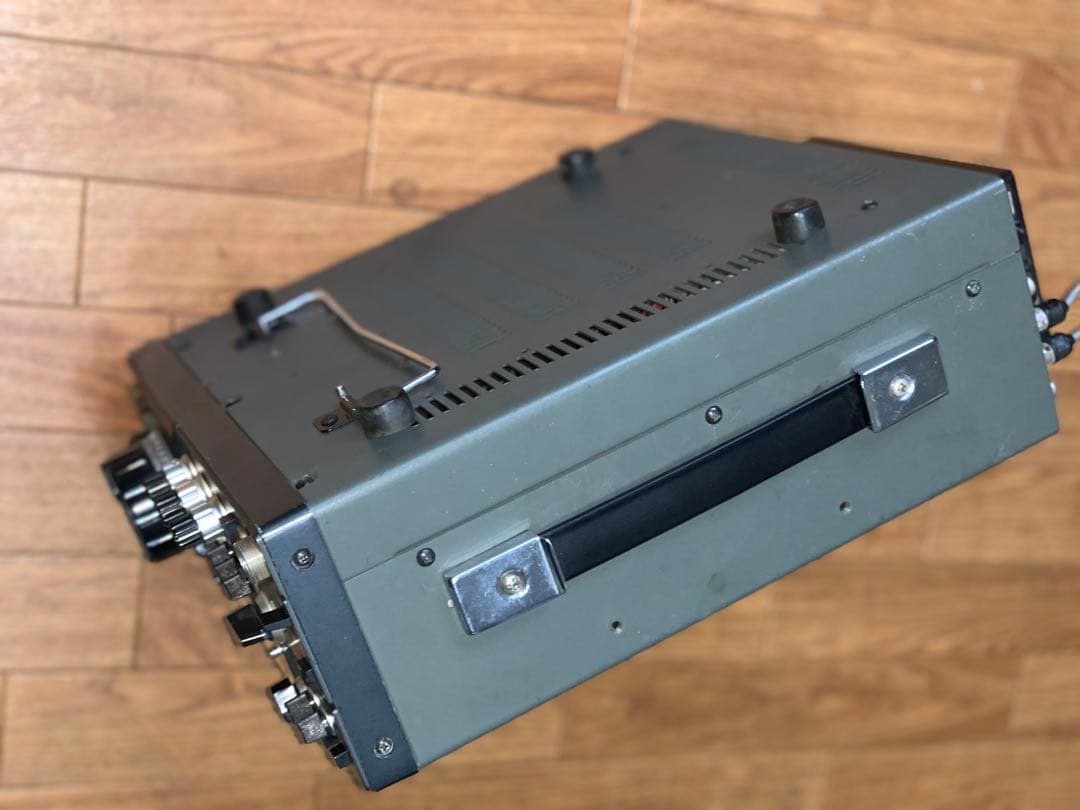 ICOM IC-740 トランシーバー 中古品