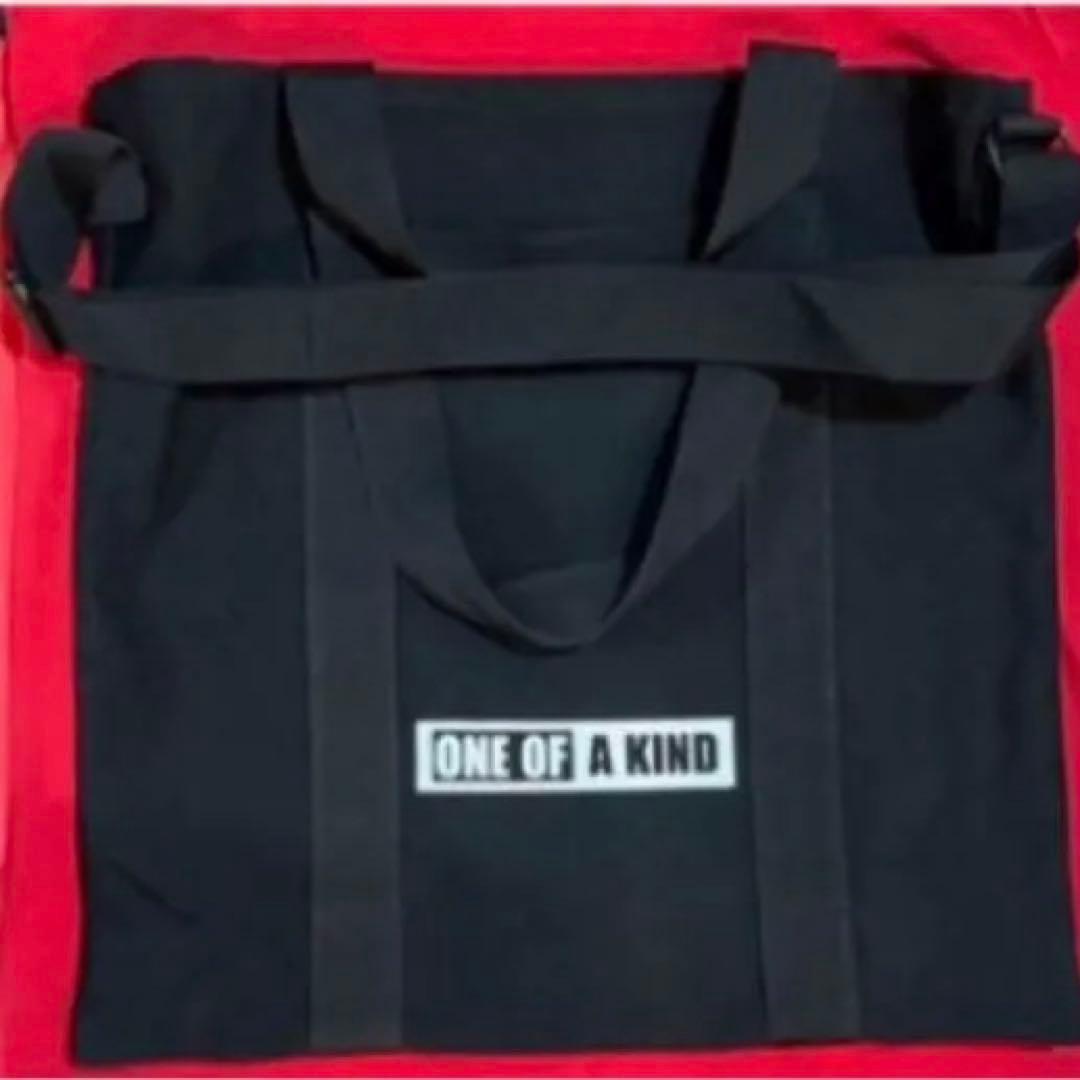 BIGBANG G-DRAGON バッグ　タンクトップ