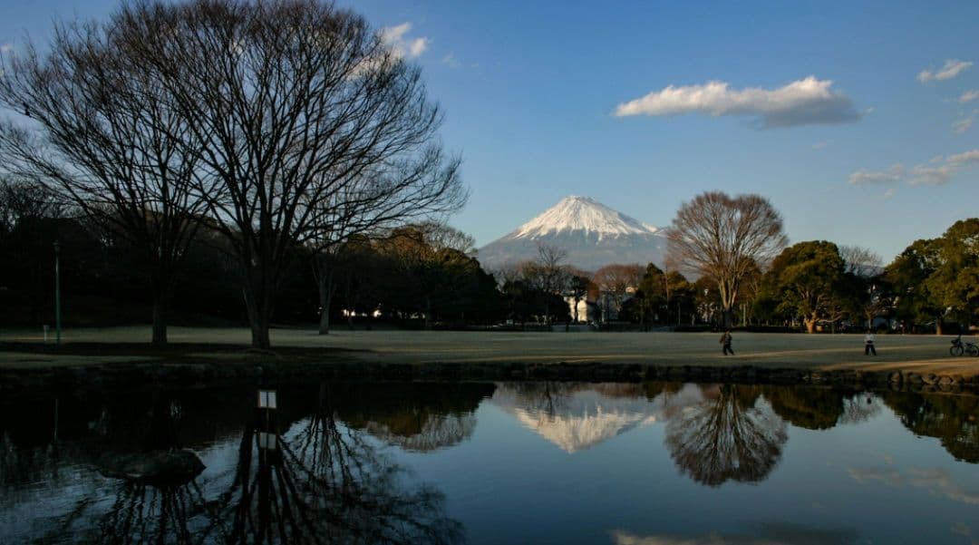 CANON　EOS　KissX　ダブルレンズ　超望遠　初心者　一眼レフ　キャノン