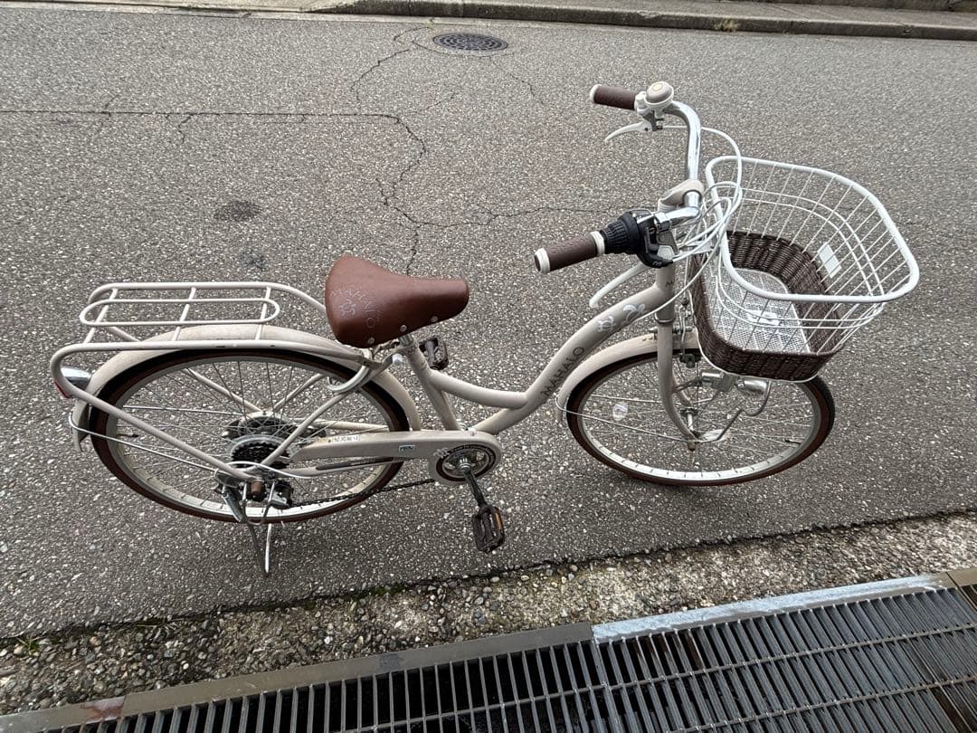 引き取り限定　asahi子供用自転車 クリーム色 前カゴ付き