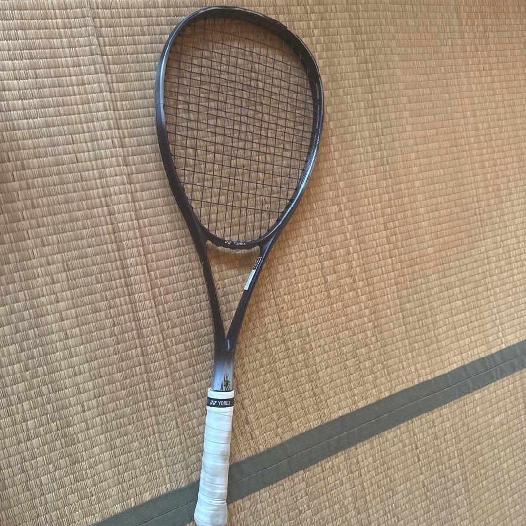 ボルトレイジ8V テニスラケット