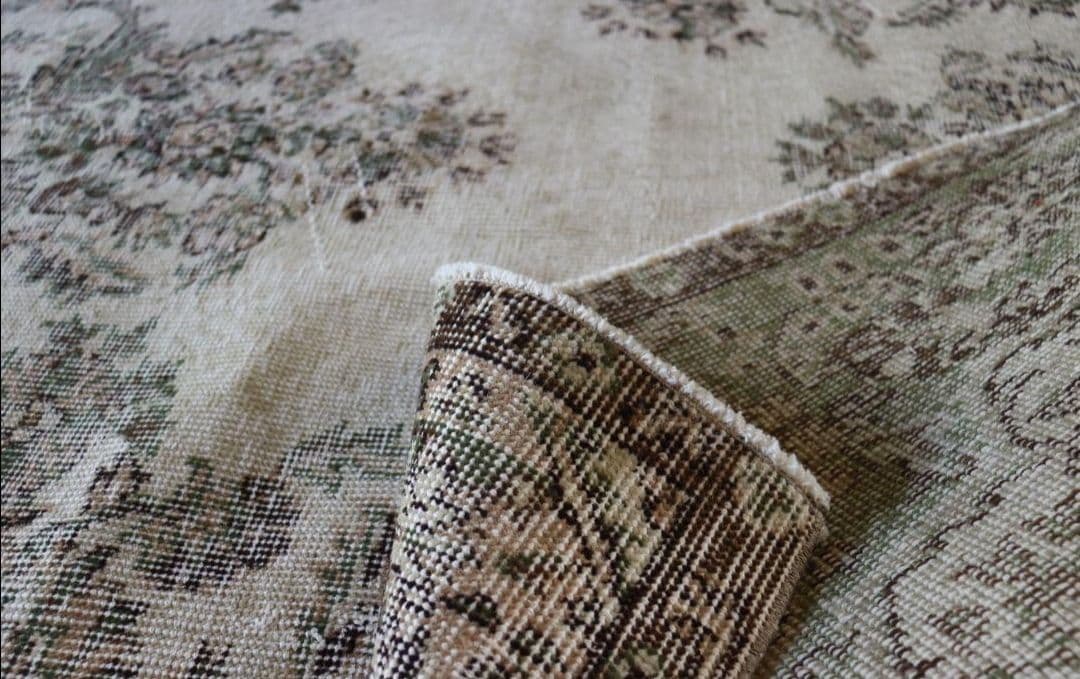 ボタニカルbeige ヴィンテージラグ　トルコラグ　ウィリアムモリス　アクタス